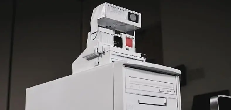 Portal AI GLaDOS teaches fusion and fission differences at NASA