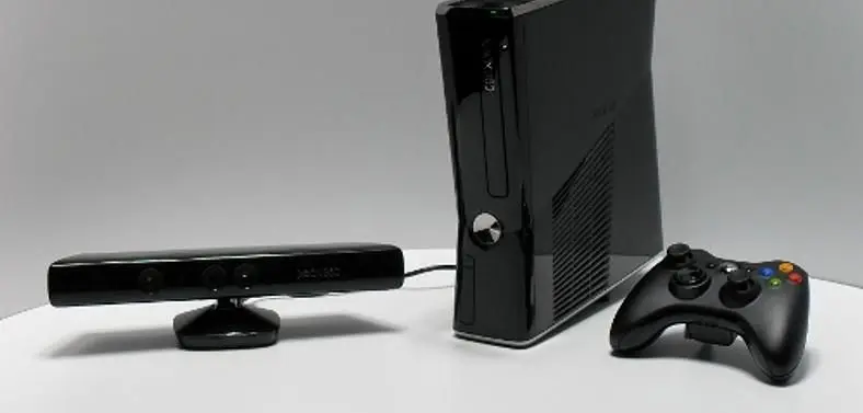 Microsoft announces $99 Xbox 360 + bundle with 2 year Live subscription