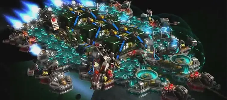 Real-time space ship construction and strategy in Space Run, a nod to 80's sci-fi