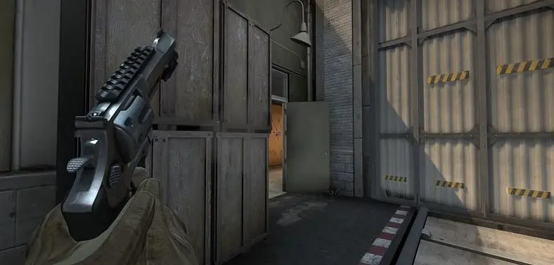 Valve nerfs new R8 Revolver shortly after introducing it