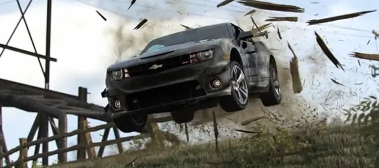 Ubisoft: Players in The Crew "never constrained" to co-op, "extremely adaptable"