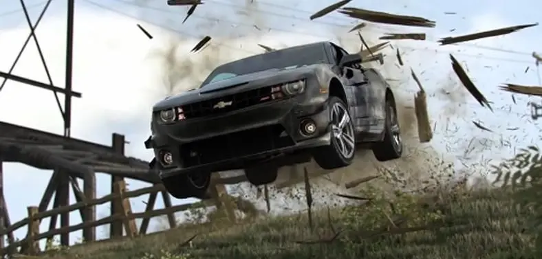 Ubisoft: Players in The Crew "never constrained" to co-op, "extremely adaptable"