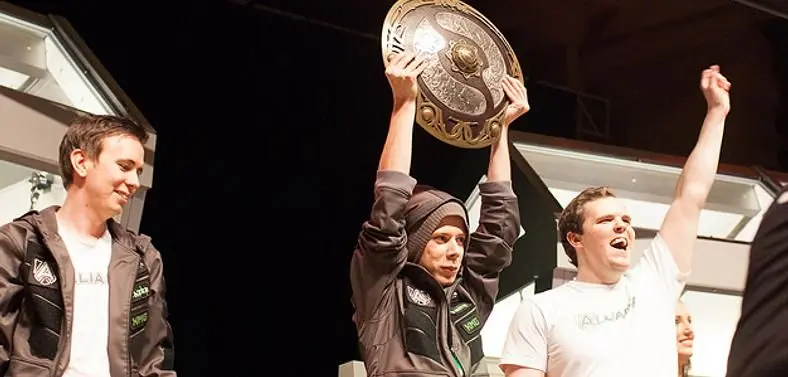 Third annual Dota 2 International won by Swedish team Alliance, earned $1.4m