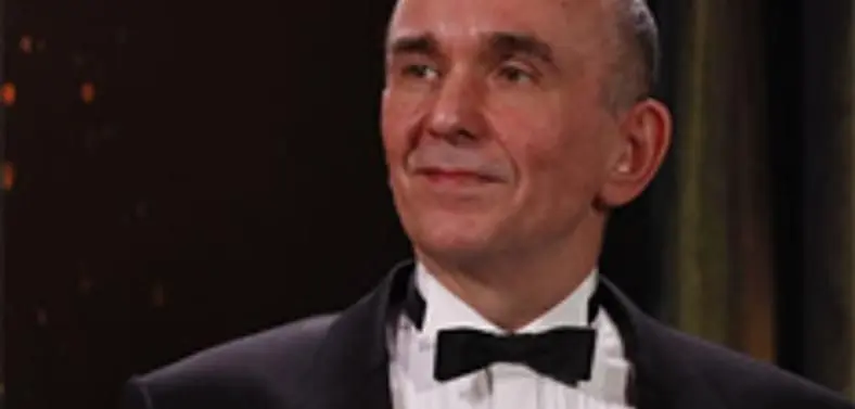 Molyneux 'sorry for making up features' to wake sleeping press