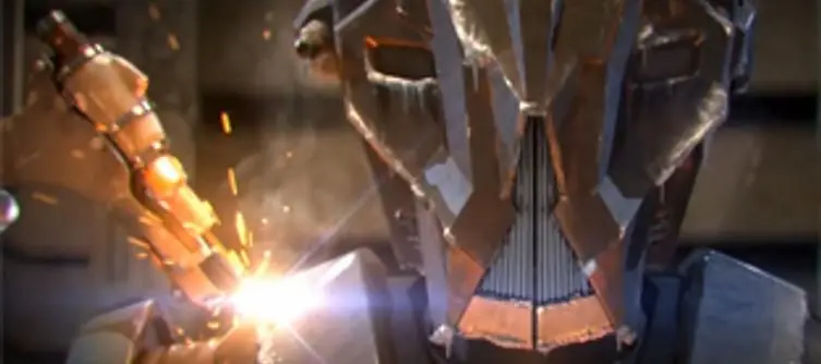 HK-51 revealed for Star Wars: The Old Republic, buried on Belsavis