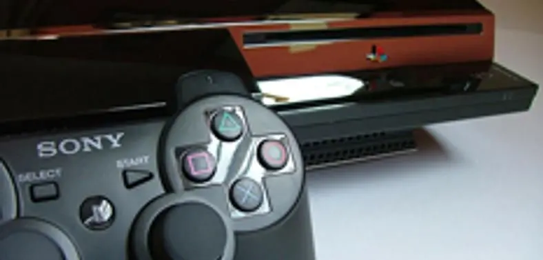 Sony: "...surpass Microsoft or we fail? No," profitability is the key