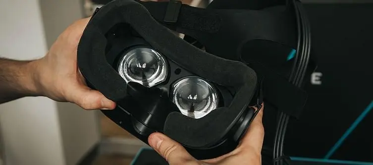 HTC are shipping Vive orders within three days of ordering