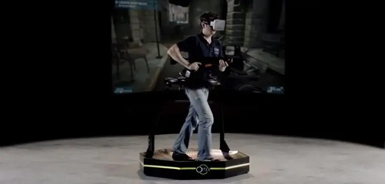 Virtuix Omni demo shows Counterstrike played with full-body VR