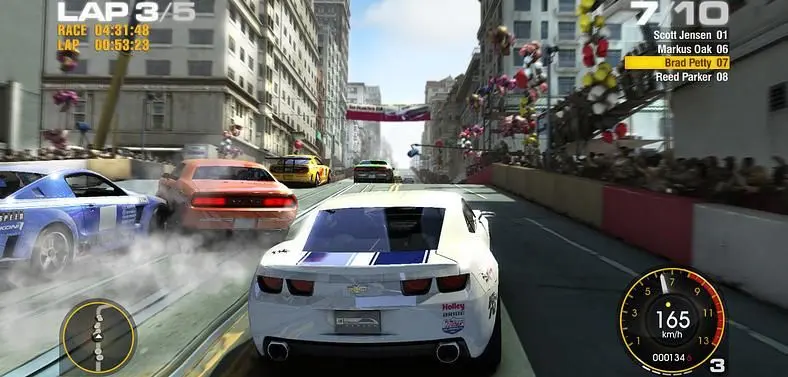 Race Driver: GRID back online for PC
