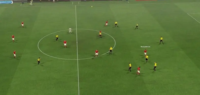 Football Manager 2013 vs FIFA Manager 13: Which Should You Buy?