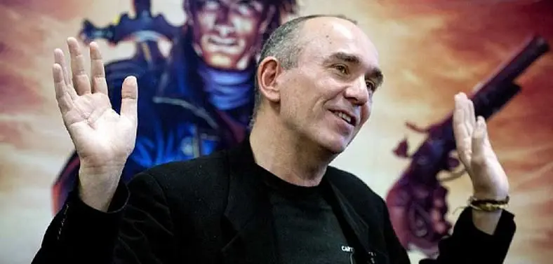 Molyneux: "...the only answer to this is for me to completely stop talking to the press"