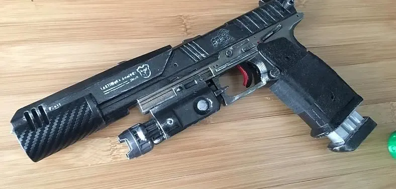 Twitch Streamer Caught Using Apex Legends Aimbot Hasn't Been Banned