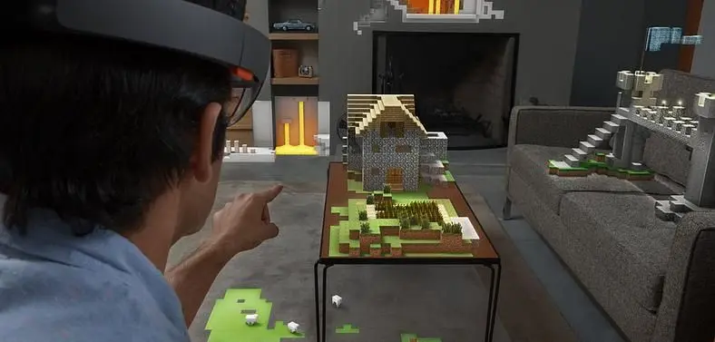 Report: $3000 Hololens dev kit comes with 3 games, including Young Conker - UPDATE: Young Conker revealed