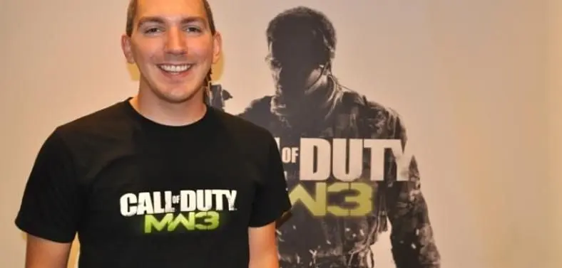 Robert "FourZeroTwo" Bowling leaving Infinity Ward