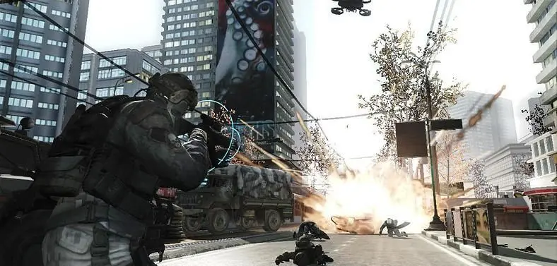 Ubisoft snipe at COD and Battlefield, "if you want a smart shooter, you play Ghost Recon"