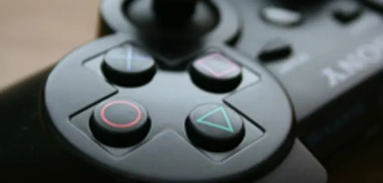UK's ITV and Channel 4 join PS3