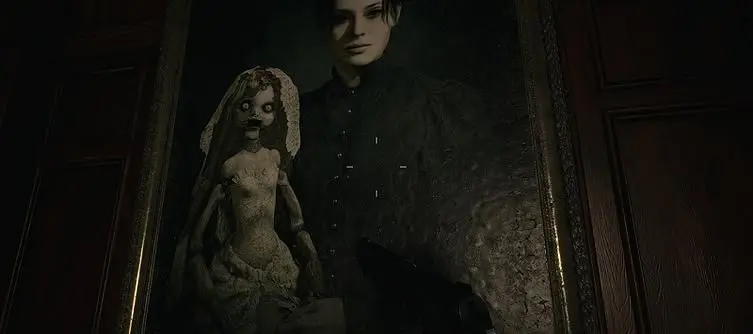 Resident Evil Village Donna Beneviento Boss Fight - How to Defeat Her and Angie
