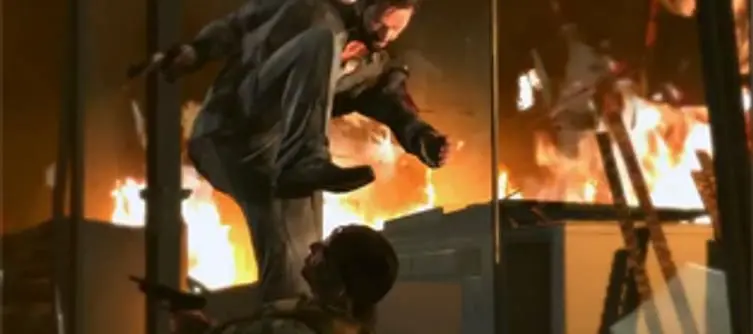 Max Payne 3 on Xbox 360 split across 2 discs