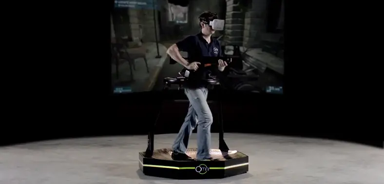 Watch GTA V being played on the Virtuix Omni full-body motion controller