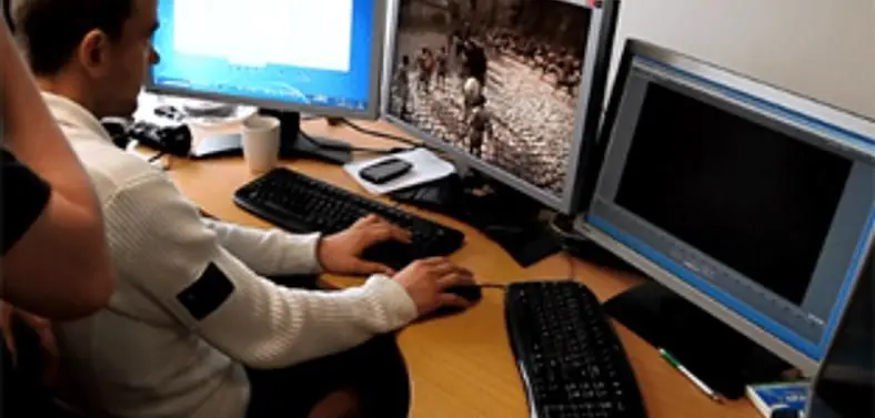 Total War fan battling cancer immortalised in Rome 2 before passing