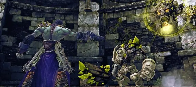 Darksiders II combos unlisted to provide "open" combat design