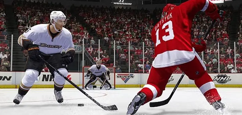 NHL 14 trailer invites you to "Live the Life" of a player