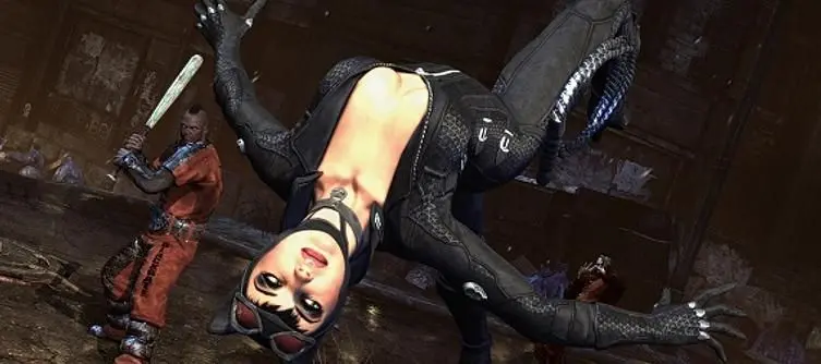 Arkham City 360 pirated, Catwoman requires code to play