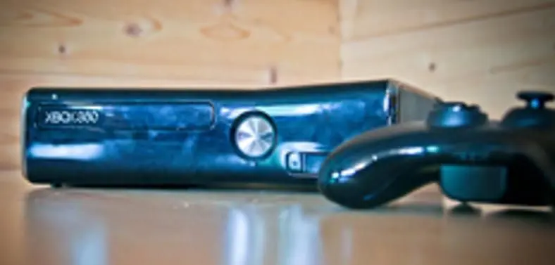 Xbox 360 "halfway through", Kinect "huge shot of adrenaline"