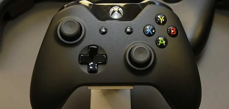 Xbox One can support up to 8 controllers at once