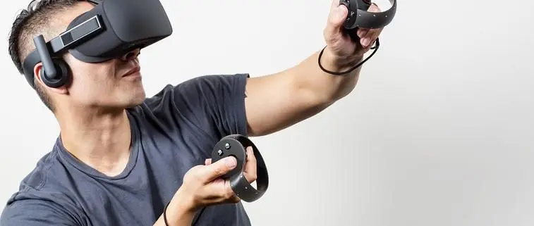 The Oculus Rift + Touch Controller Price Cut Means It's Now Cheaper Than Your Average PSVR Setup